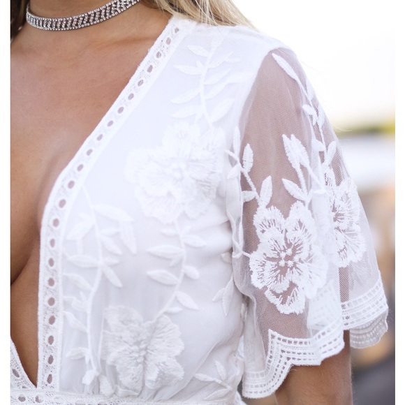 Lace Maxi Romper - Picture 7 of 8